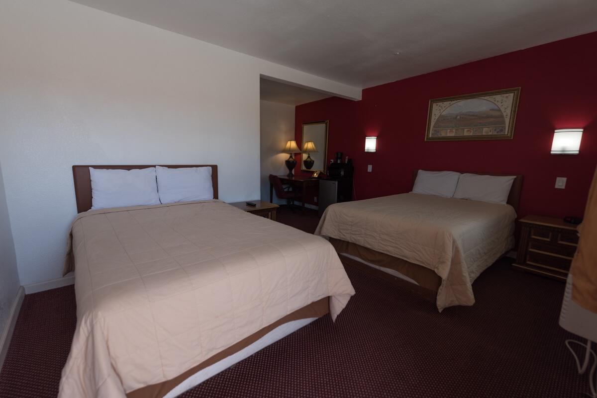 A Nights Inn Риджкрест Екстериор снимка